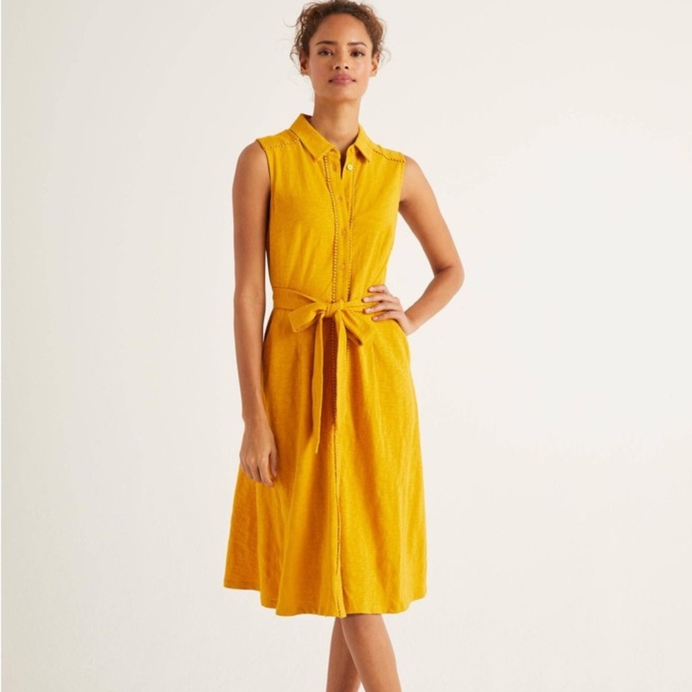Yellow Sleeveless Belted Dressing with sweet details